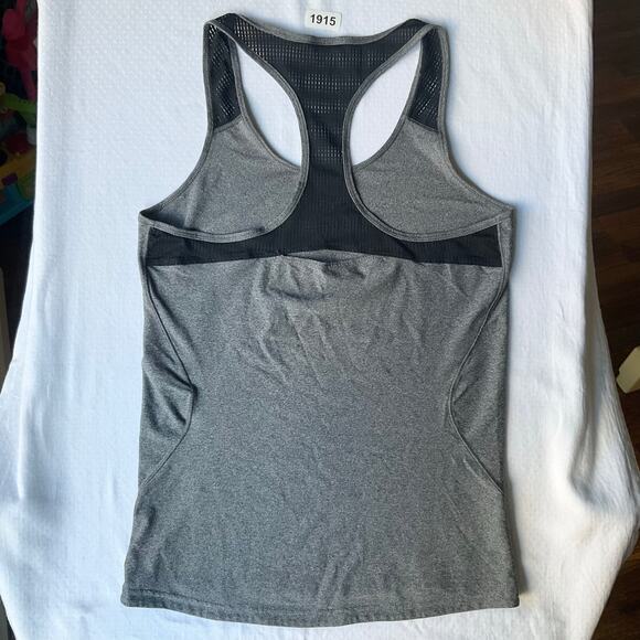 Adidas Women’s Sleeveless Workout Tank Top Size M, Solid Gray - Picture 5 of 5